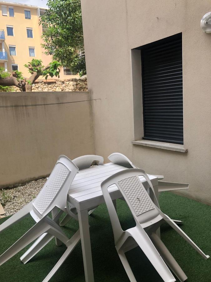 Appartement 4 Couchages Centre Ville Narbonne Exteriér fotografie